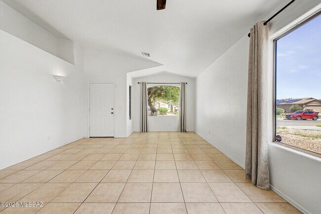 Building Photo - 3735 W Fitzwater Ct
