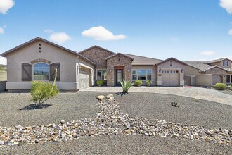 Building Photo - 10997 N 137th St