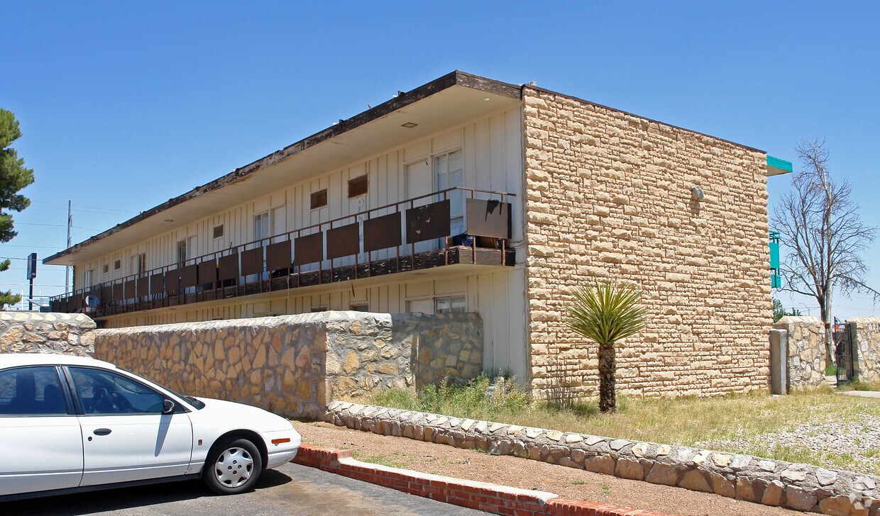 Foto del edificio - Mont - Rose Apartments