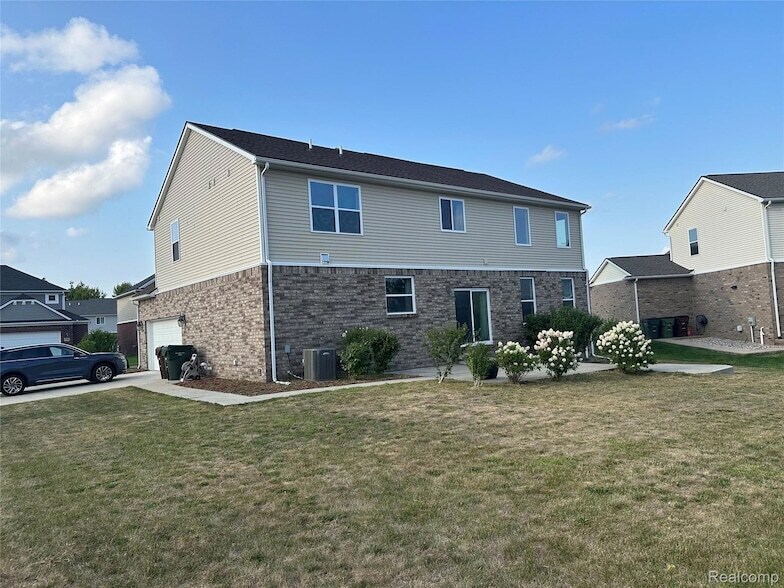 Foto del edificio - 7722 Ryder Dr