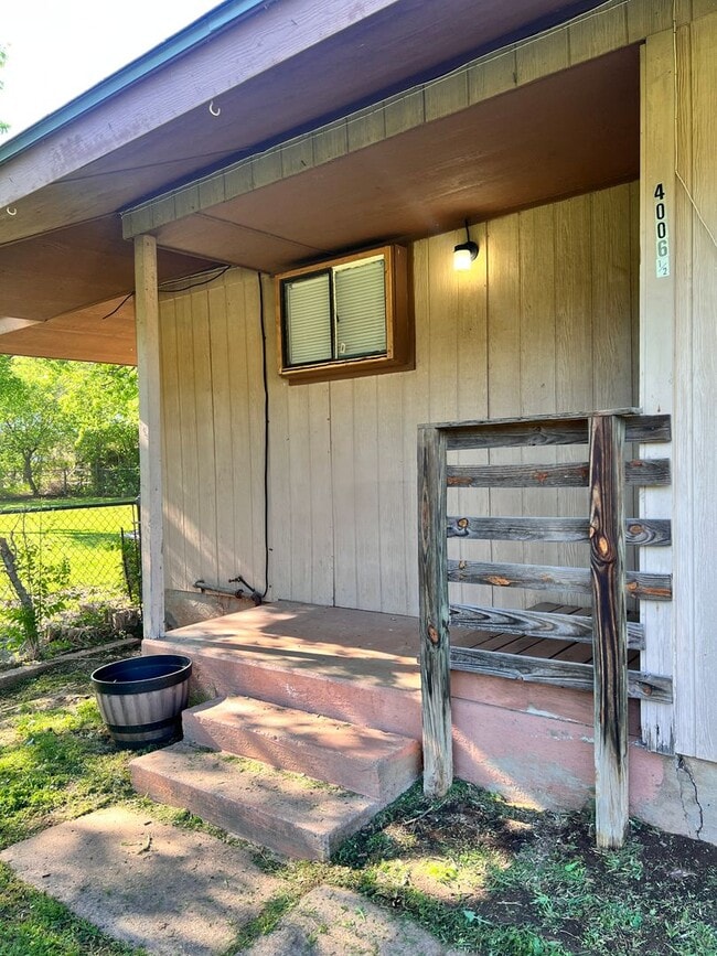 Building Photo - 4006 Boren Ave