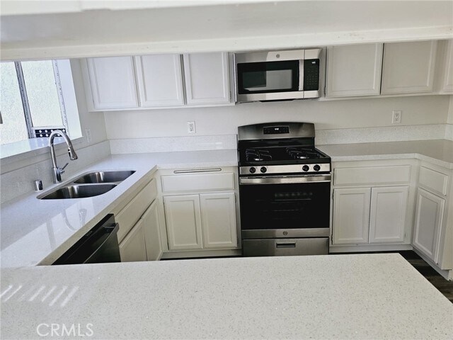 Foto del edificio - 25048 Bodega Ct
