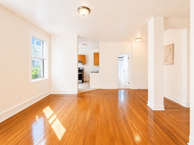 Building Photo - 429 Fairmount Ave