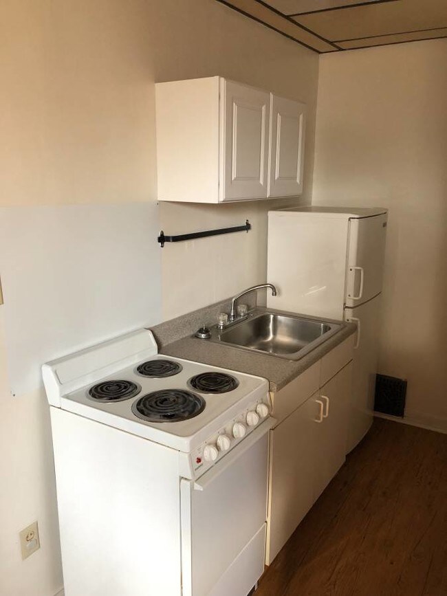 Foto del edificio - 581 E Buchtel Ave