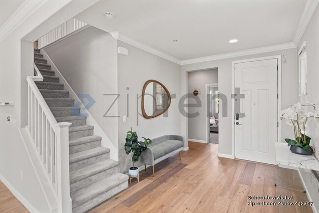 Building Photo - 6899 Alamilla Dr