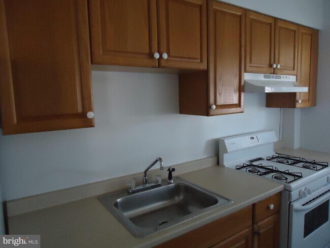 Foto del edificio - 919 Coleridge Rd
