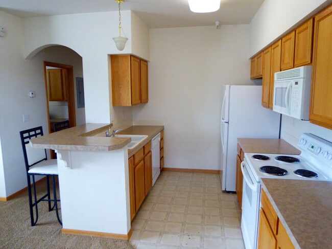 Building Photo - 4245 E Boardwalk Dr