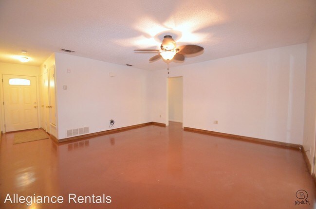 Foto del edificio - 928 Edwards St