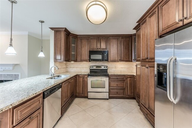 Building Photo - 2333 Bering Dr