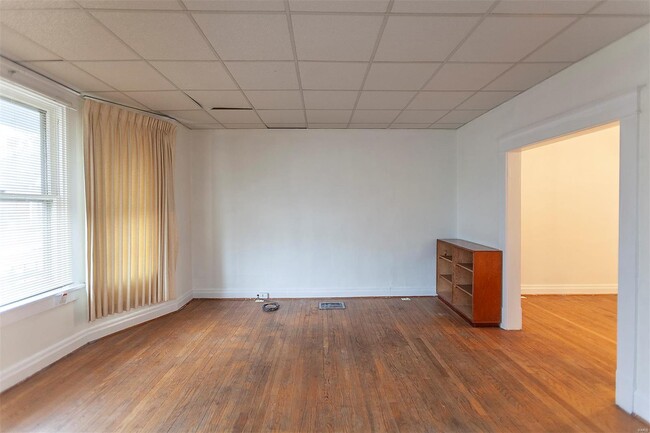 Building Photo - 5334 Gilson Ave