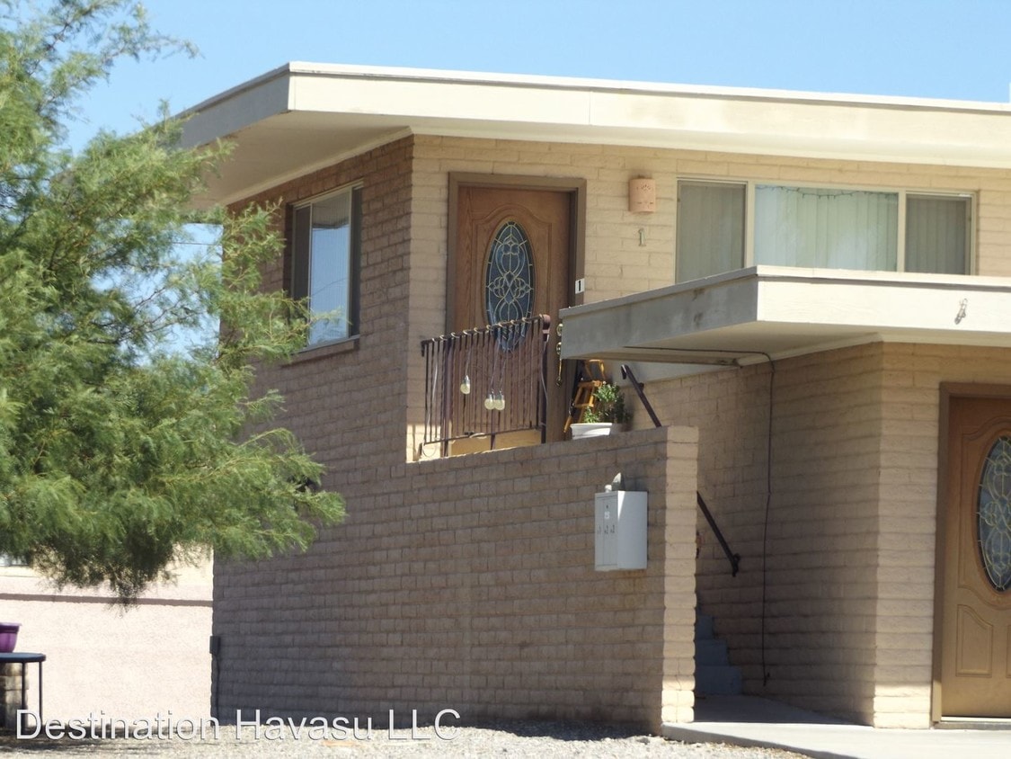 Building Photo - 2755 Palo Verde Blvd S