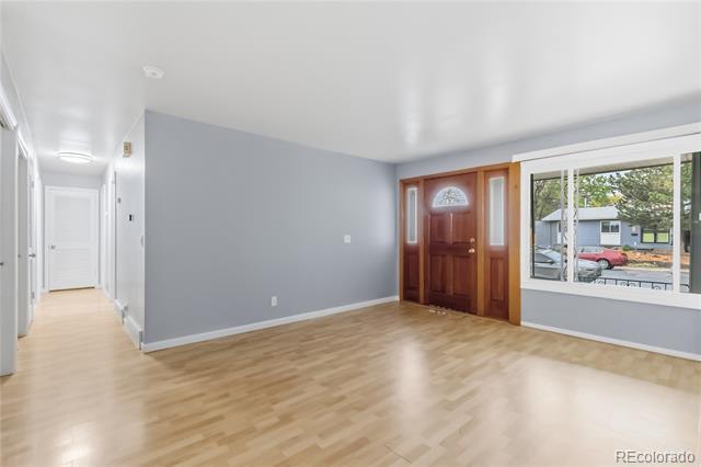 Foto del edificio - 5878 Union St