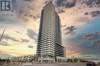 Building Photo - 7895-7895 Jane St