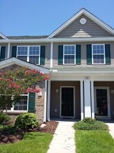 Building Photo - 151 Chenoa Dr
