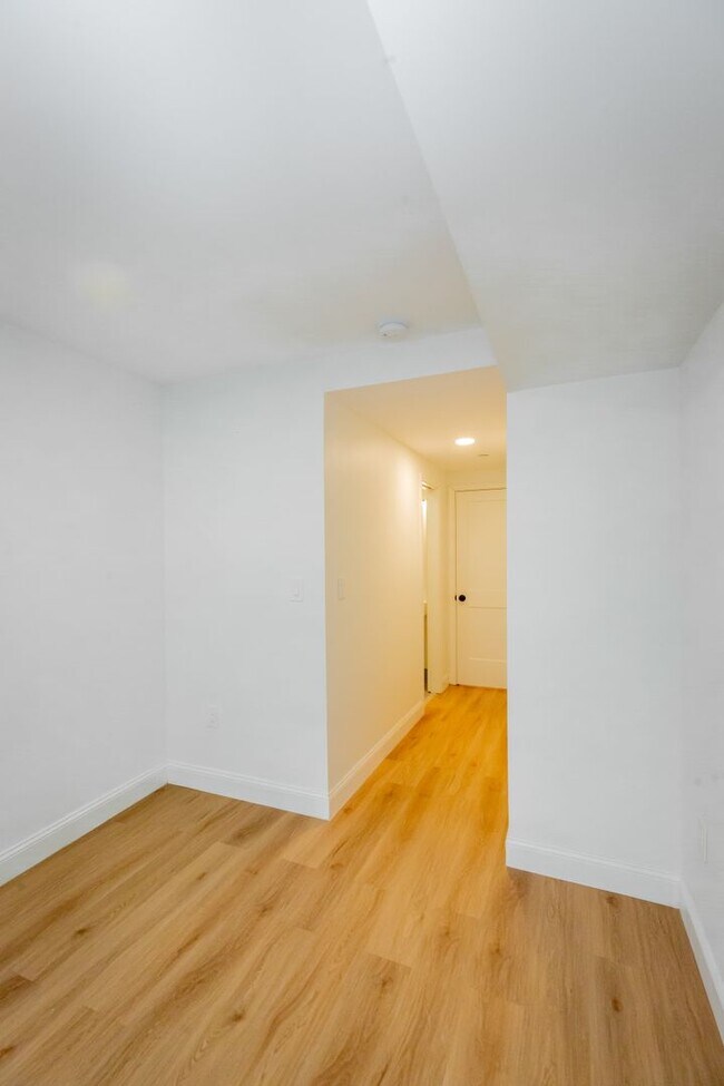Building Photo - 3607 13th St NW
