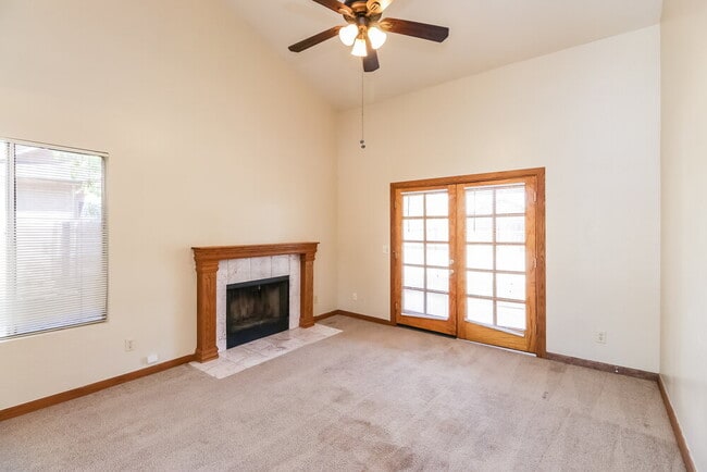 Building Photo - 6232 W Laredo St