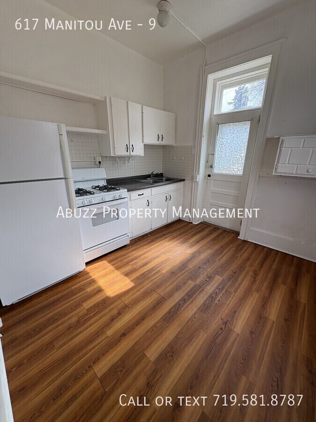 Building Photo - 617 Manitou Ave