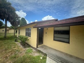 Building Photo - 403 Glenwood Dr