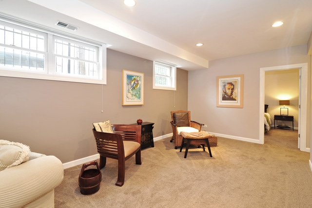 Foto del edificio - 1041 N Marshfield Ave