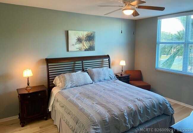 Foto del edificio - 802 W Windward Way