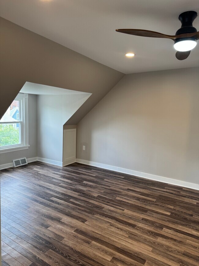 Foto del edificio - 33-35 Florence Ave