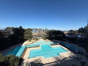 Building Photo - 404 Kelly Plantation Dr