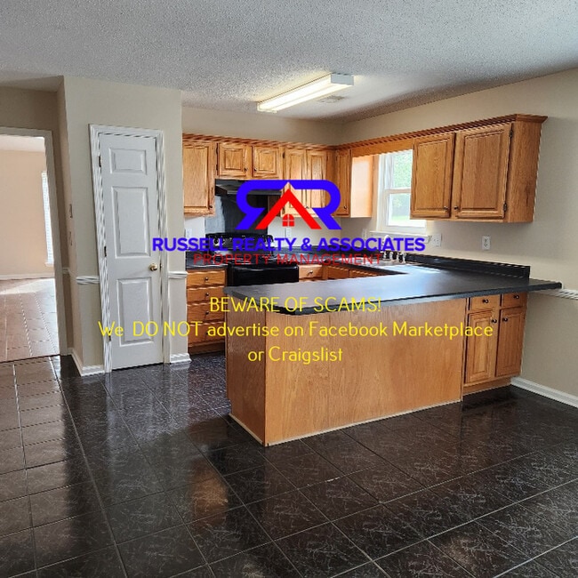 Building Photo - Alabaster Home