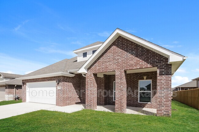 Building Photo - 2060 Tallgrass Ter