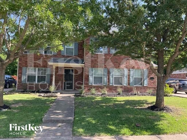 Building Photo - 3605 Smoketree Dr