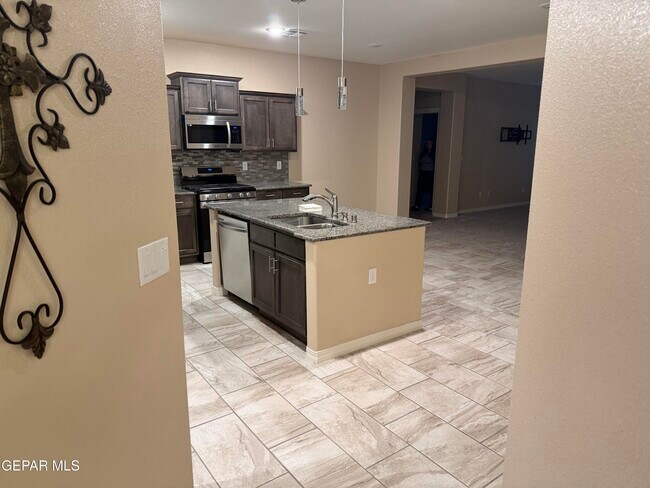 Foto del edificio - 416 Quiet Pr Dr