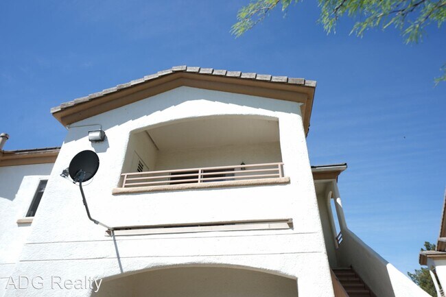 Foto del edificio - 2 br, 2 bath House - 5650 E Sahara Ave #20...