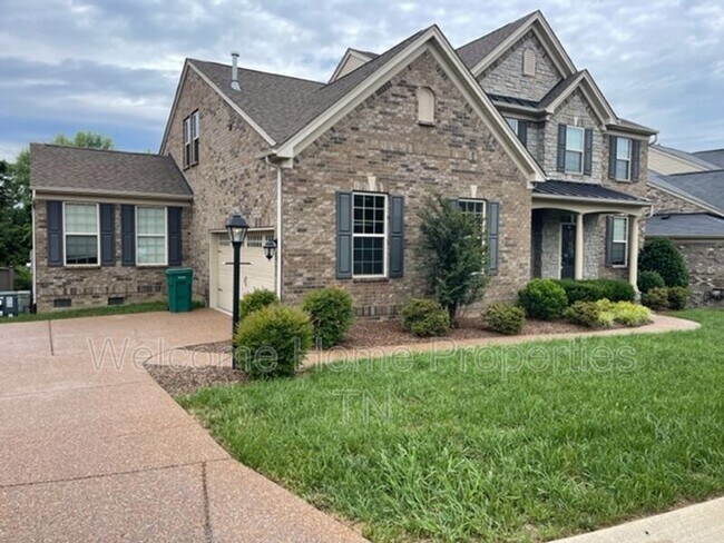 Building Photo - 402 Warren Hill Dr