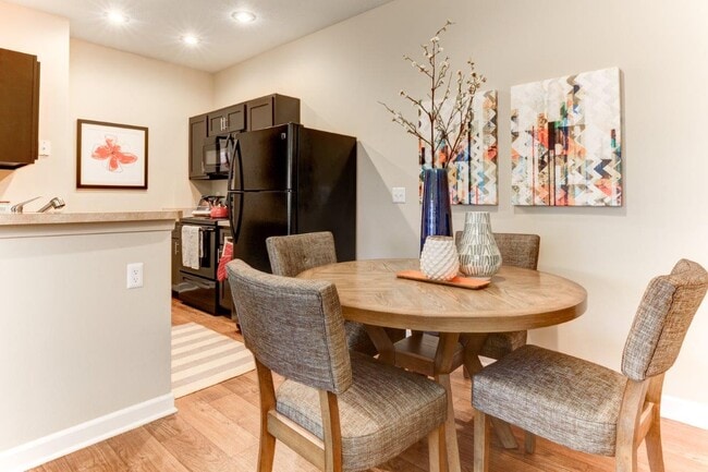 Building Photo - The Bradford at Easton Apartment Homes