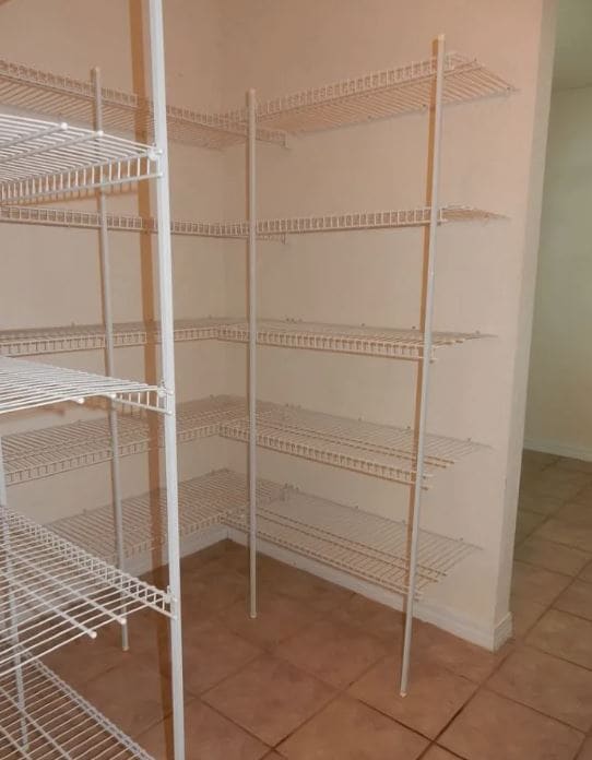 Building Photo - 604 E Shipwreck Rd