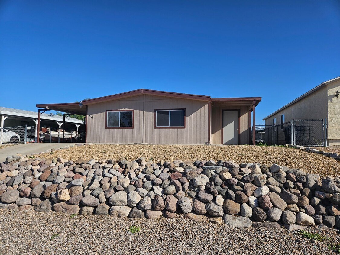 673 Holly St, Bullhead City, AZ 86442 House Rental in Bullhead City