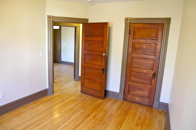 Foto del edificio - 76 N Union St