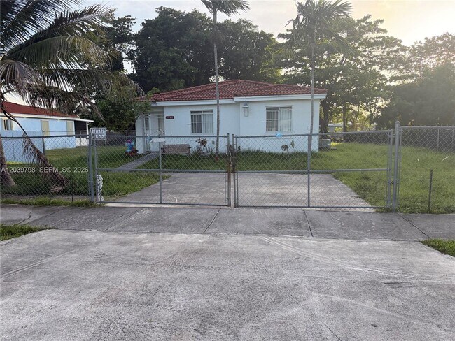 Foto del edificio - 17740 SW 103rd Ave