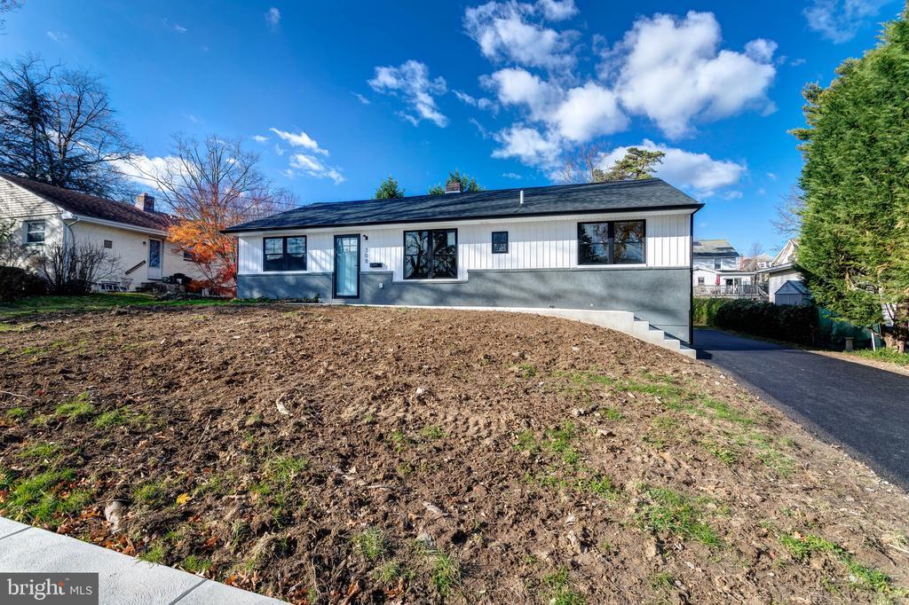 Foto principal - 308 Lenox Rd