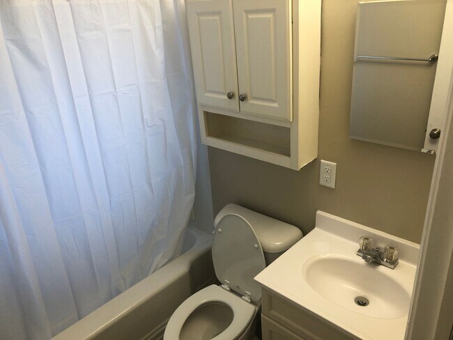 Foto del edificio - 2 Bedroom Ranch