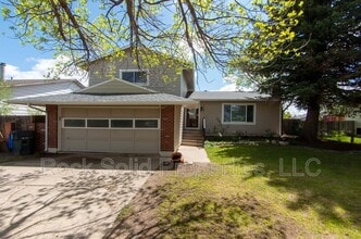 Building Photo - 7231 Bomar Dr