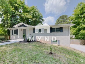 Kings Court Apartments for Rent with a Swimming Pool Douglasville GA