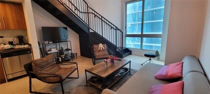 Building Photo - 300 S Biscayne Blvd