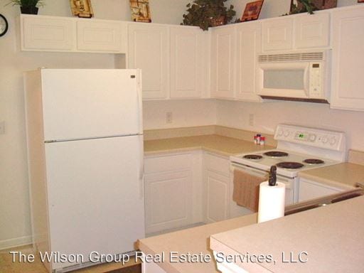 Building Photo - 418 Flintlock Ct