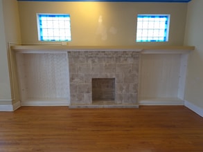 Building Photo - 1148 N Mayfield Ave