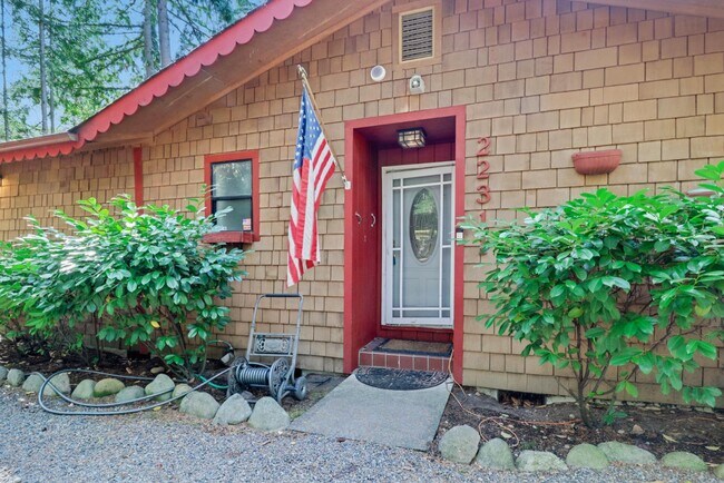 Foto del edificio - 22311 Overlake Loop SE