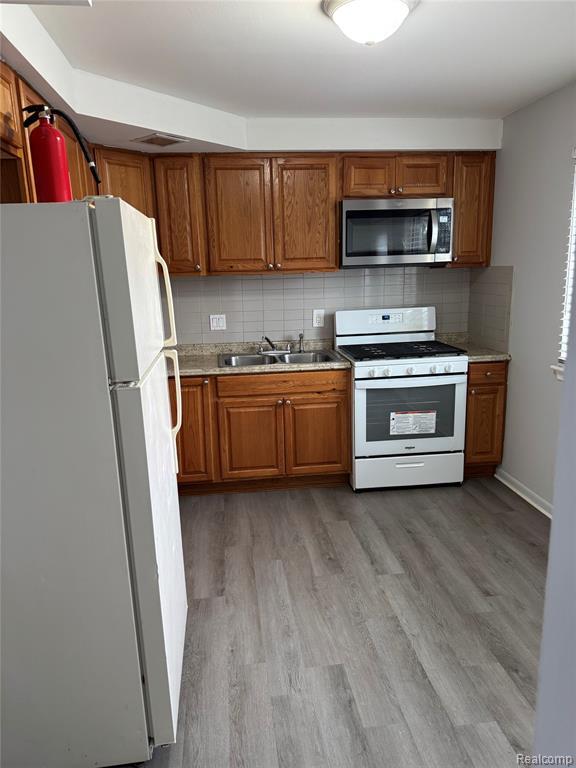 Foto del edificio - 29270 Tessmer Ct