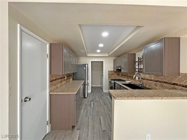 Foto del edificio - 117 Boysenberry Ln