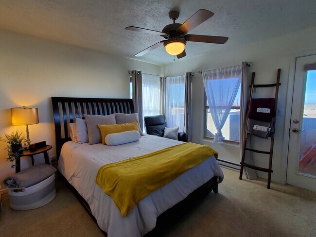 Foto del edificio - 12700 Desert Sky Ave NE