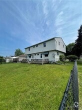 Building Photo - 152 Argus Dr