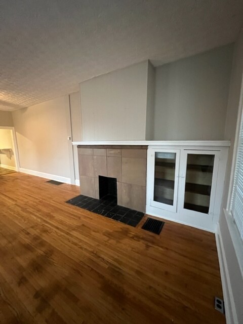 Foto del edificio - 504 Sheldon Ave